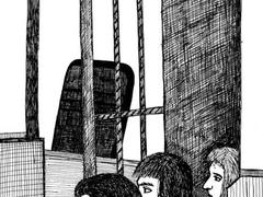 В коридоре Тверского районного суда города Москвы.