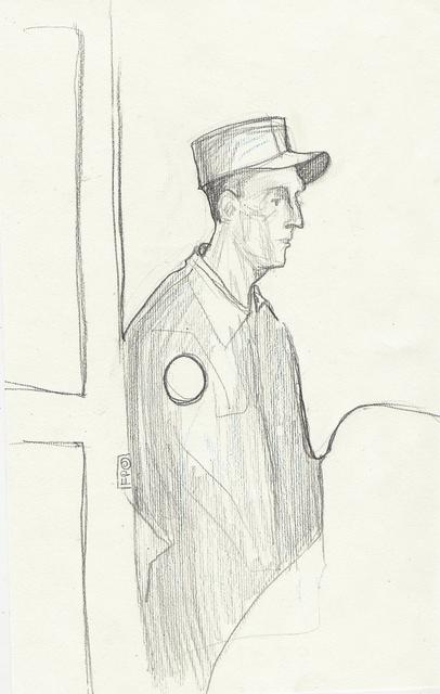 охранник в суде